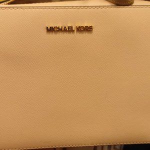 Micheal Kors crossbody purse.